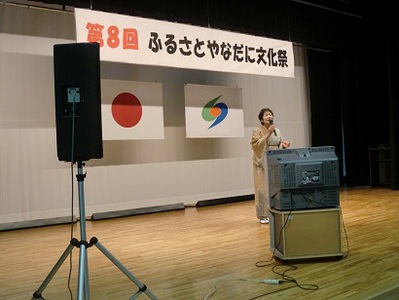 １２